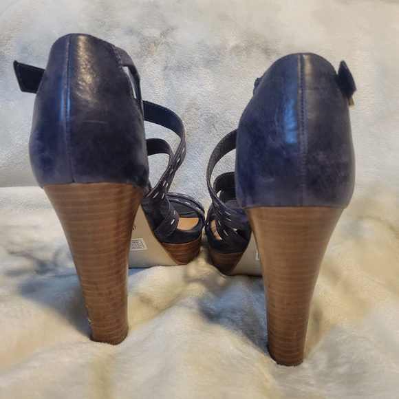 UGG Navy Leather Strappy Heels - Picture 6 of 14